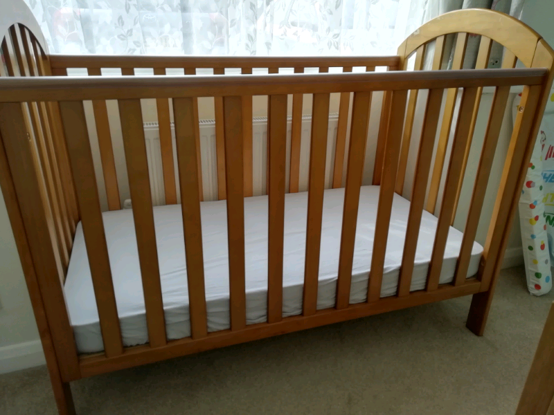 marlow cot mothercare